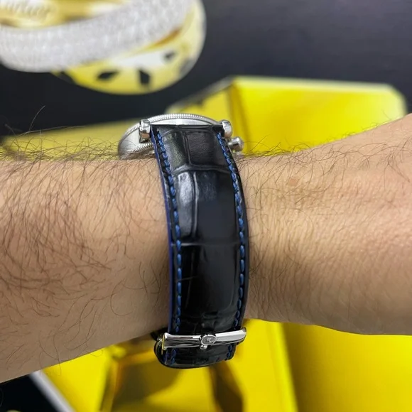 Chronoswiss Tora Automatic Ref.CH7423 38mm Swiss Made - Picture 6 of 9